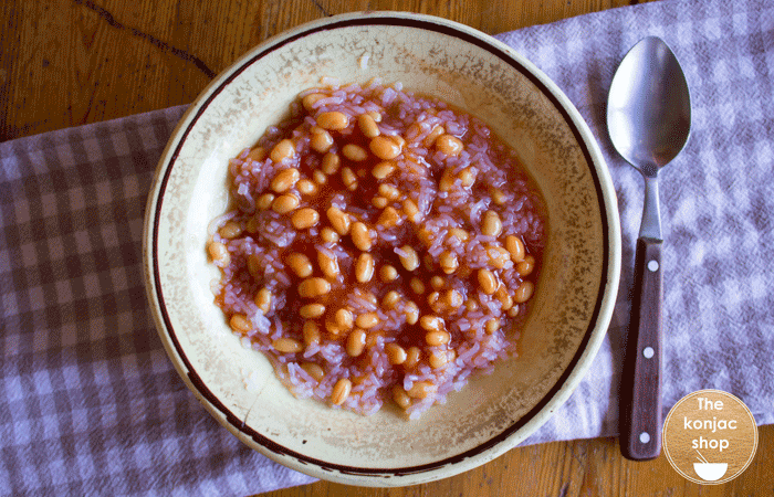 Alubias en salsa de tomate con arroz- 290kcal