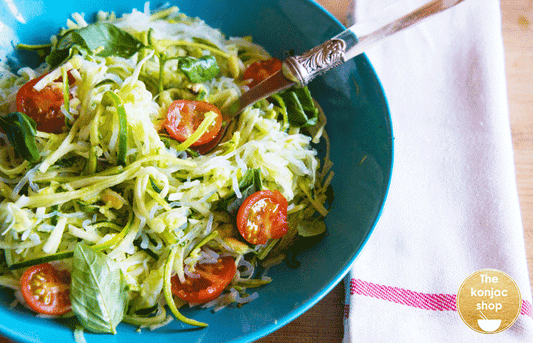 Coodles konjac con pesto de aguacate – 250kcal
