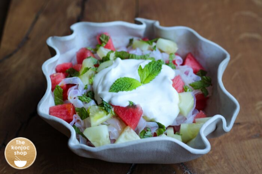Ensalada refrescante con fideos shirataki – 215kcal