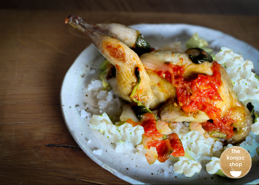 Codorniz con frutos secos y arroz konjac -586kcal