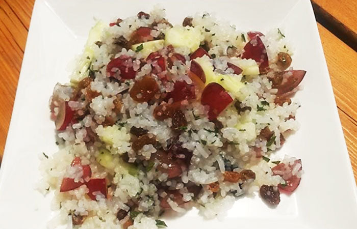 Taboulé com arroz de konjac e uvas – 350kcal