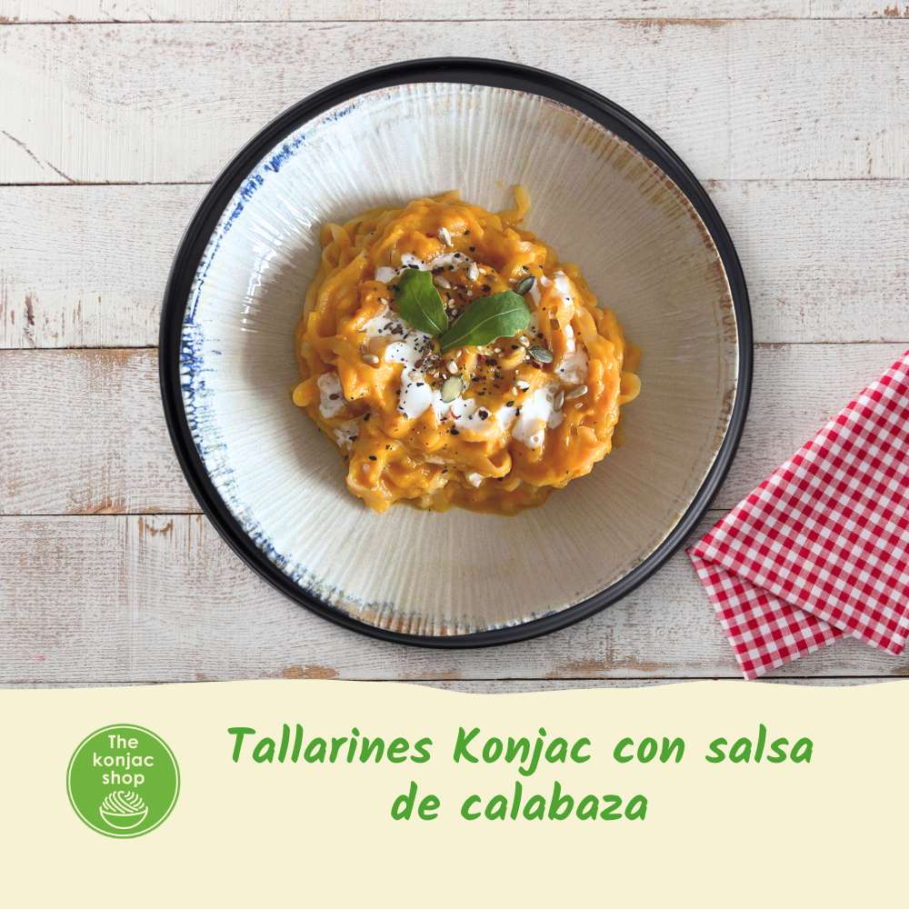 Tallarines konjac con salsa de calabaza